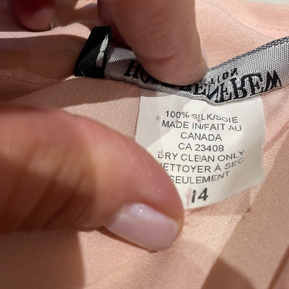 Apricot silk blouse with poet sleeves - Picture 7 of 7